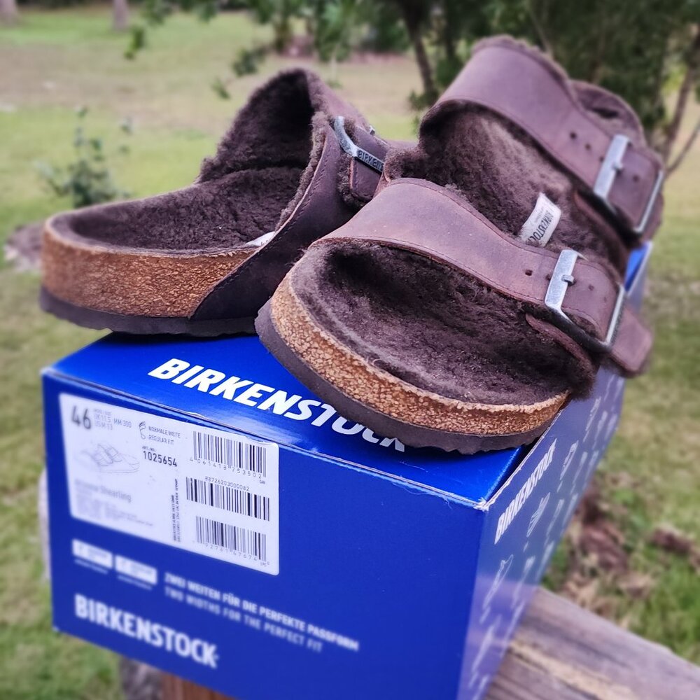 Birkenstock Arizona. Fur, sandals size 46(13)